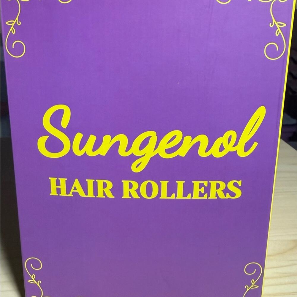 Hair rollers 3 different sizes with hair clips and comb …travel bag included